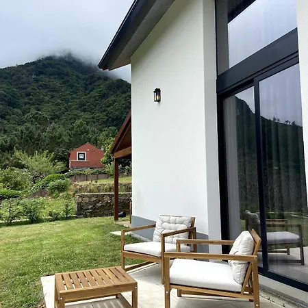 Casa vacanze Casa Kalm - Private House With Jacuzzi And Mountain View *