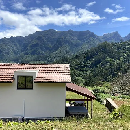 Dom wakacyjny Casa Kalm - Private House With Jacuzzi And Mountain View *